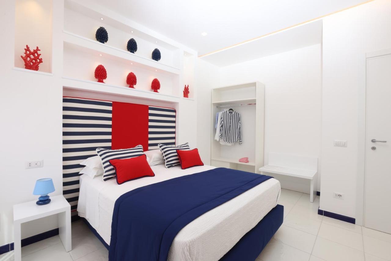 Yourhome - Blu Oltre ซอร์เรนโต ภายนอก รูปภาพ