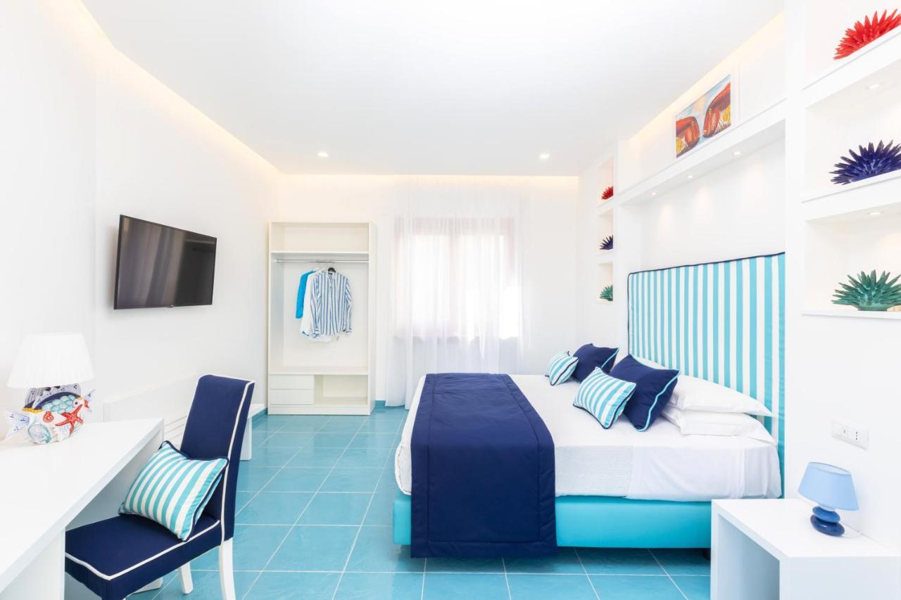 Yourhome - Blu Oltre ซอร์เรนโต ภายนอก รูปภาพ