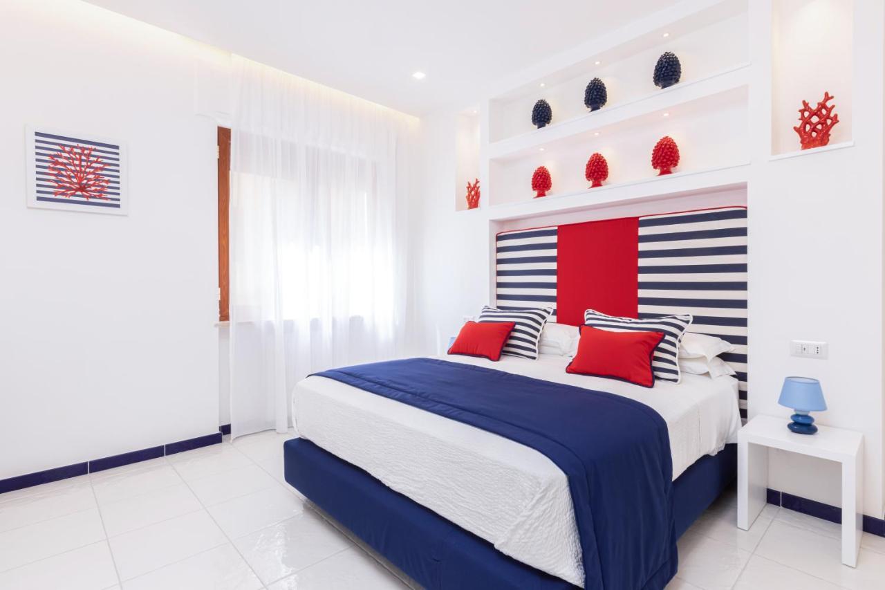 Yourhome - Blu Oltre ซอร์เรนโต ภายนอก รูปภาพ